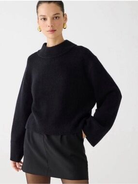 J.Crew Chunky Crewneck Sweater in Supersoft Yarn Black XS